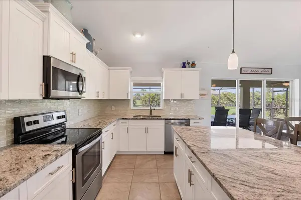 27 BROADMOOR LN, Rotonda West, FL 33947