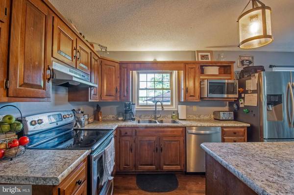 64 WHARTON ST, Houston, DE 19954