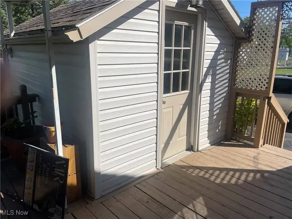 50 Moore ST, Hubbard, OH 44425