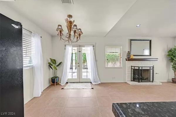 4469 Live Oak Drive #0, Las Vegas, NV 89121