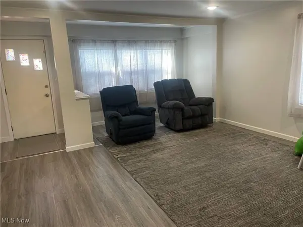 50 Moore ST, Hubbard, OH 44425