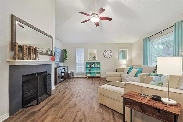 1533 N Valley Parkway, Lewisville, TX 75077