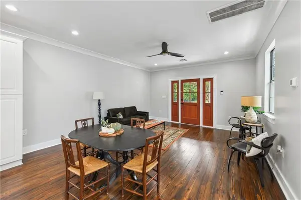 8329 HICKORY ST, New Orleans, LA 70118