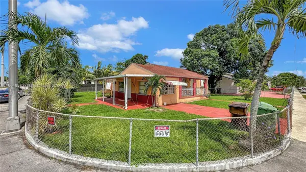 611 E 7th St, Hialeah, FL 33010