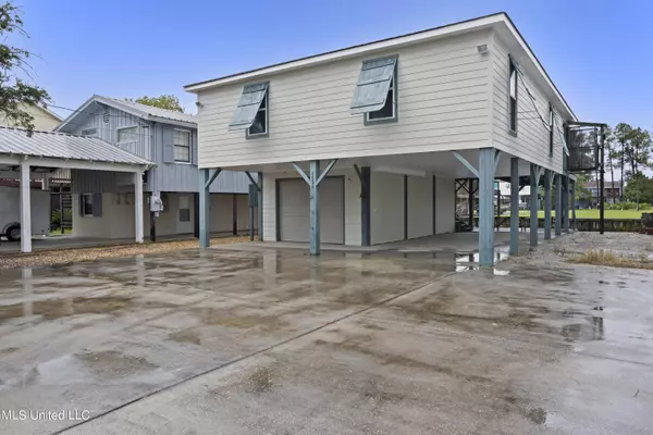 5026 Kilimanjaro Street, Bay Saint Louis, MS 39520