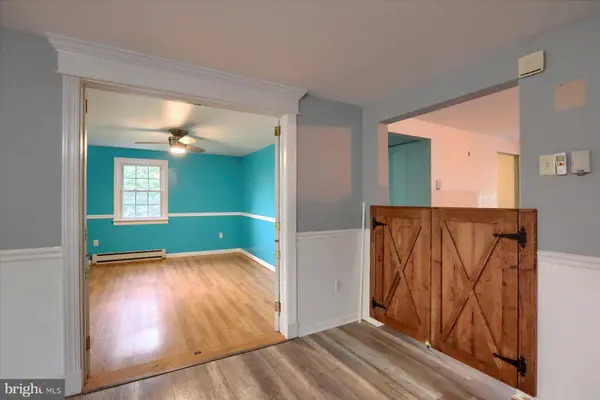 237 PIKETOWN RD, Harrisburg, PA 17112