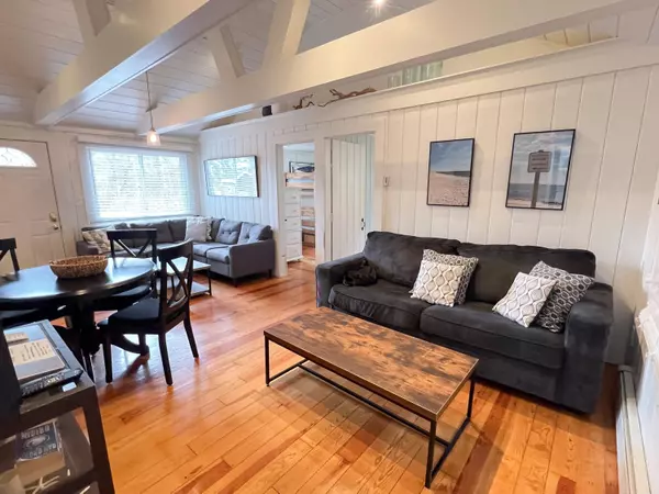 64 Dumont Drive, Hyannis, MA 02601