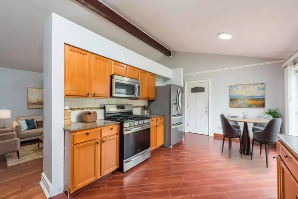 2001 34th Street, Zion, IL 60099