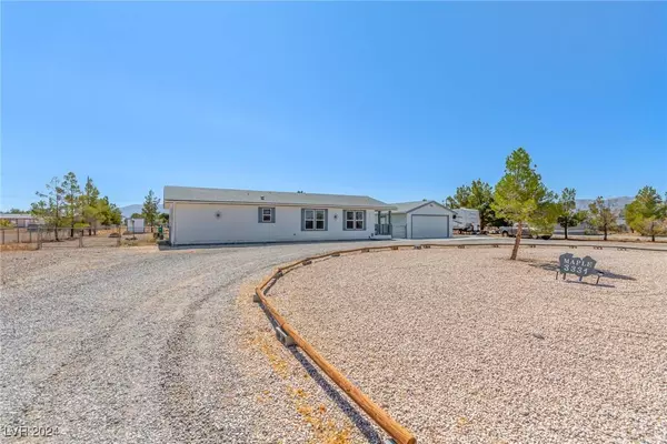 3331 Maple Road, Pahrump, NV 89048