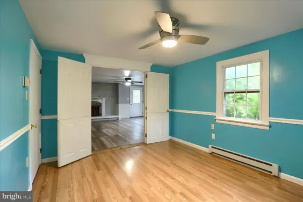 237 PIKETOWN RD, Harrisburg, PA 17112