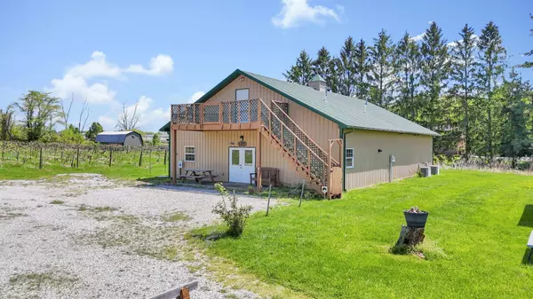 1900 Winchester Southern RoadUNIT B, Canal Winchester, OH 43110