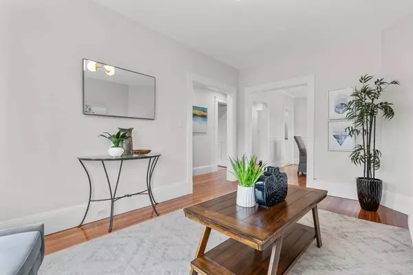 33 Wachusett St #3, Boston, MA 02130