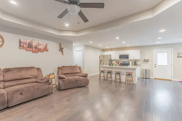 22 Young Rd, Buffalo Valley, TN 38548