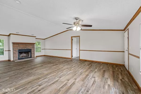 8169 Buncombe Road, Shreveport, LA 71129