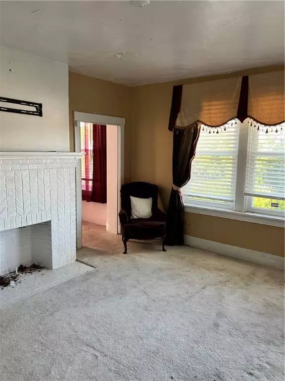 7061 Campania Ave, Pittsburgh, PA 15206