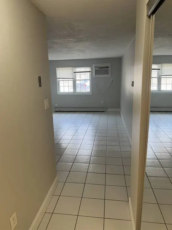 14 Kenmar Dr #100, Billerica, MA 01821