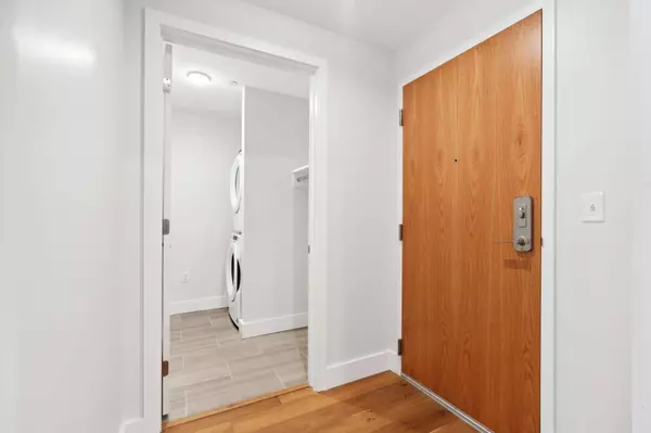 383 Commercial ST #312, Portland, ME 04101