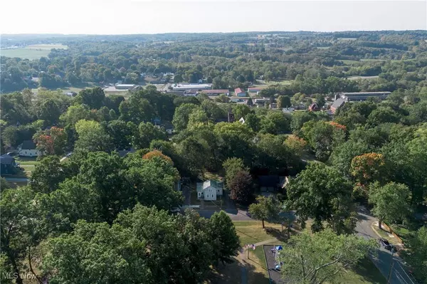 144 Park ST, Leetonia, OH 44431