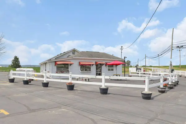 5805 Chillicothe Lancaster Road, Amanda, OH 43102