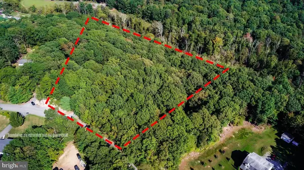 292 SHADY OAKS DR E, Saylorsburg, PA 18353