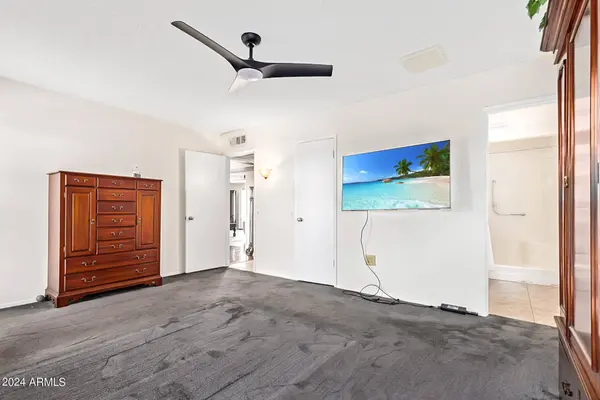 10129 W CHAPARRAL Drive, Sun City, AZ 85373