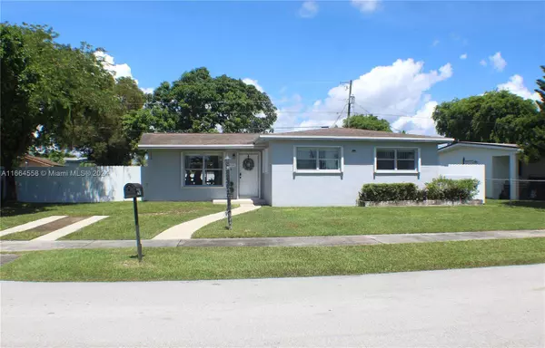 12221 SW 188 St, Miami, FL 33177