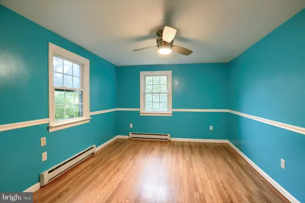 237 PIKETOWN RD, Harrisburg, PA 17112