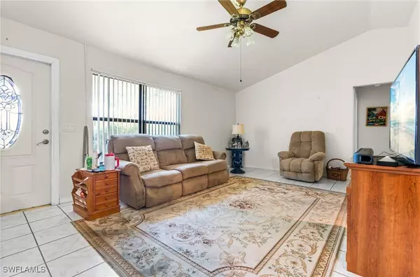 2126 Country Club BLVD, Cape Coral, FL 33990