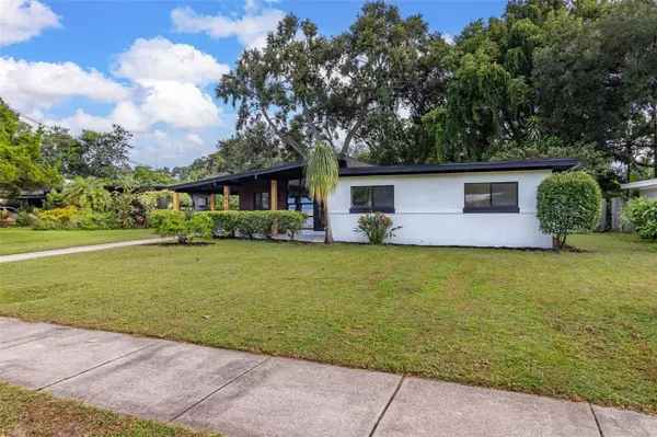 2913 WALNUT ST, Orlando, FL 32806