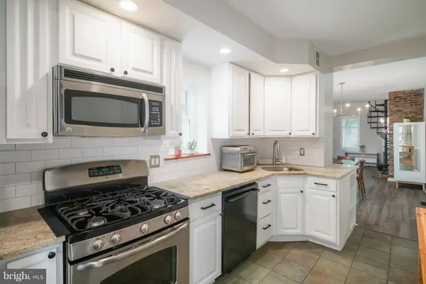 807 S 18TH ST, Philadelphia, PA 19146