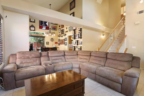 740 Bay Heights DR, Galt, CA 95632