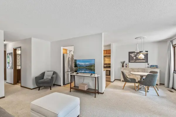 6991 Langford CT, Edina, MN 55436