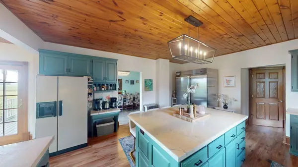 6704 70th ST, Glencoe, MN 55336