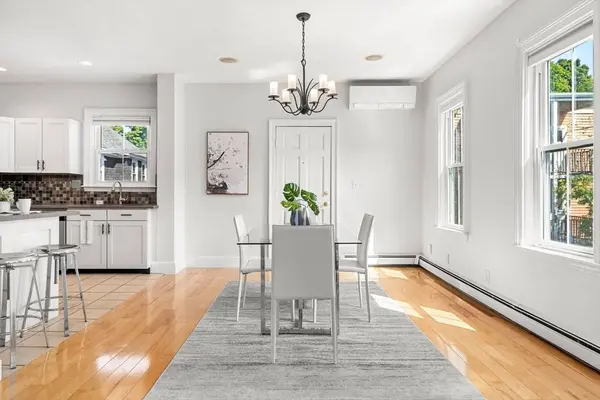 48 Woodlawn Street #8, Boston, MA 02130