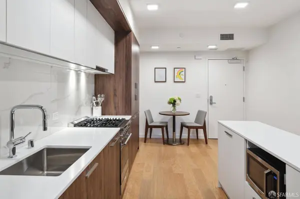 1580 Pacific AVE #207, San Francisco, CA 94109