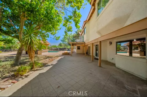 2209 W Avenue O-4, Palmdale, CA 93551-3366