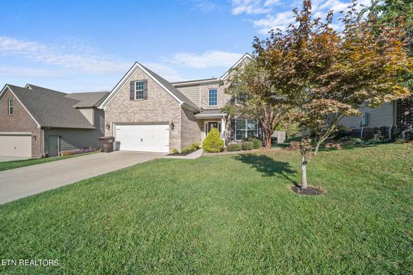 2024 Creekside Manor LN, Knoxville, TN 37932