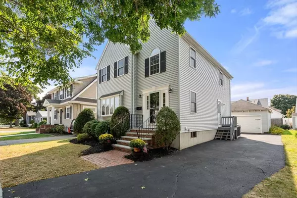 11 Williams St, Quincy, MA 02171