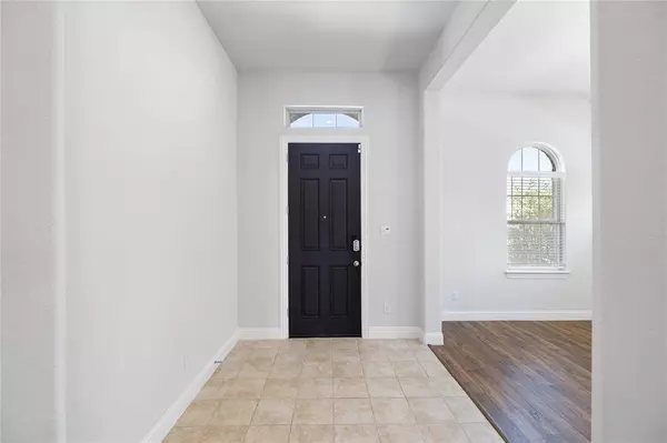 1109 Embers Lane, Denton, TX 76201