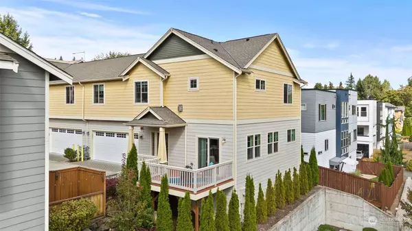 9549 Slater AVE NE, Kirkland, WA 98033