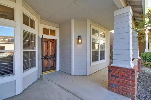 5504 New Vista DR, Rocklin, CA 95765