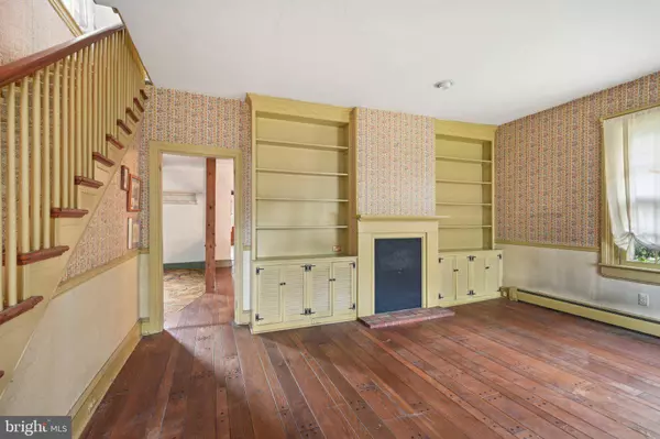 400 MAIN ST, Riverton, NJ 08077