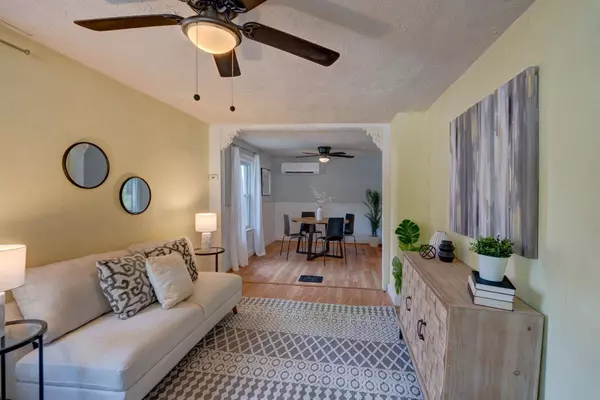 121 N Fair Oaks Avenue, Madison, WI 53714