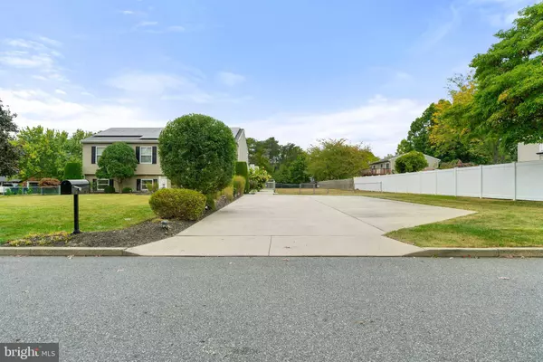283 FAIRVIEW AVE, West Berlin, NJ 08091