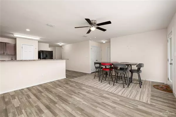 513 Eastwood LN, Edinburg, TX 78542