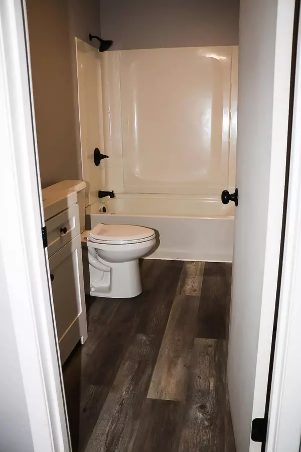 102 N Stone, Fulton, MS 38843