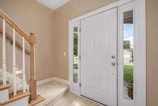 904 Wallin Drive, Jenison, MI 49428