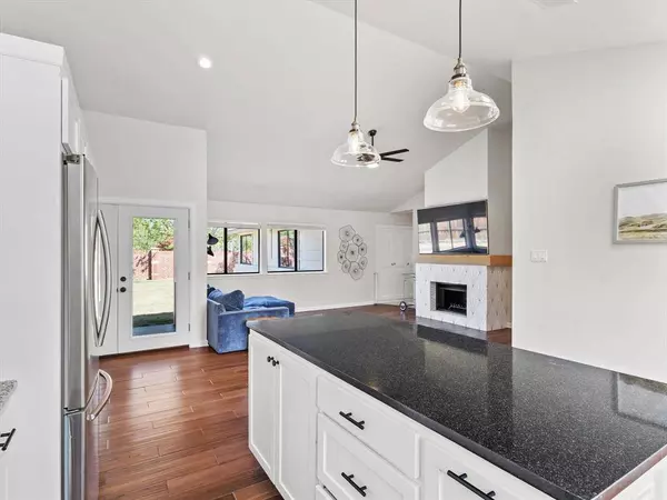 3406 Fairview Drive, Corinth, TX 76210