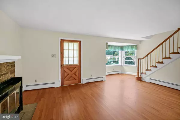 131 N SHADY RETREAT RD, Doylestown, PA 18901