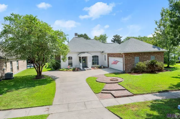10848 HILLMONT AVE, Baton Rouge, LA 70810